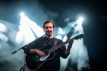 gallery-img