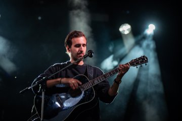 gallery-img