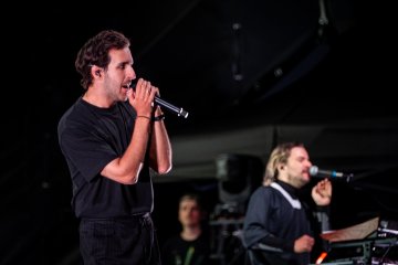 gallery-img