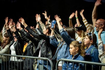 gallery-img