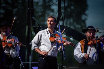 gallery-img